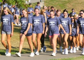 Mars Students Lead Walk for Hunger, Raising $9,387 for Local Food Banks