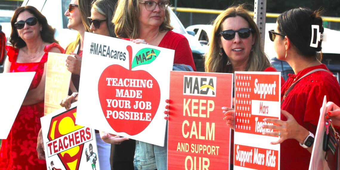 Mars Board, Teachers Union Accept Four-Year Contract Terms With 4.75% Annual Salary-Schedule Increases
