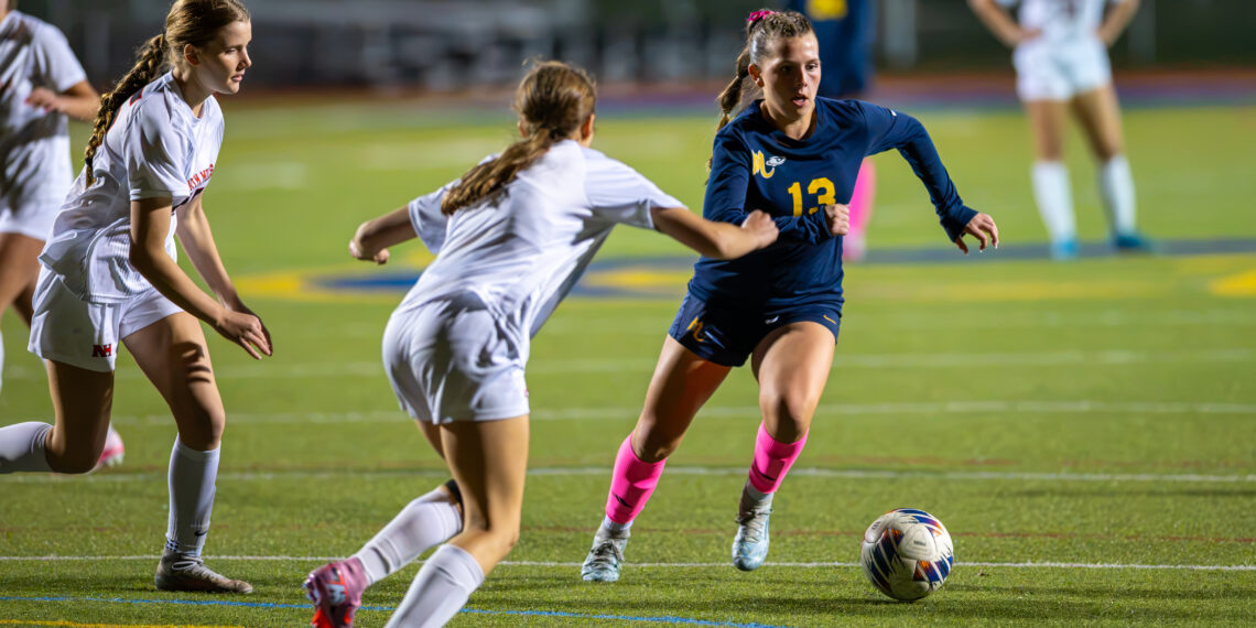 Breese Scores Twice as Mars Rolls Into Playoffs With Eighth Straight Win