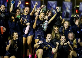 Gratton’s Late Header Lifts Mars Past South Fayette Into WPIAL Semifinals