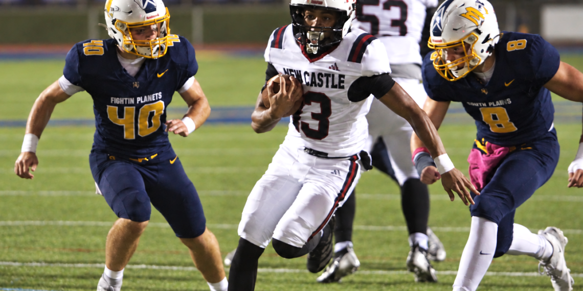 Hurricanes Pull Away From Mars on Rainy Night, 47–14